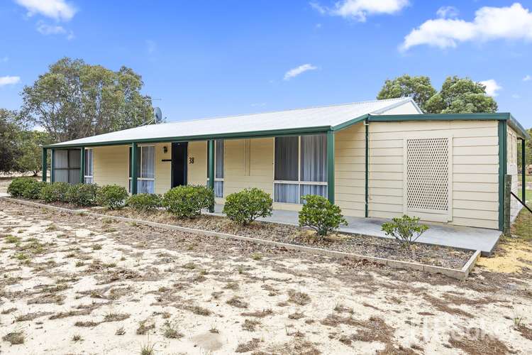 Seventh view of Homely house listing, 38 Cornish Court, Gabbadah WA 6041