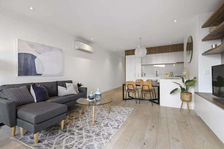 Main view of Homely unit listing, 203/10 Martin Street, St Kilda VIC 3182