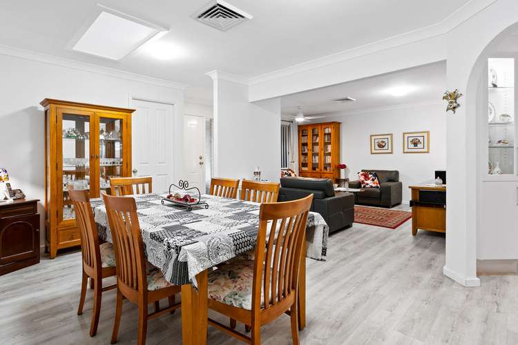 Fifth view of Homely house listing, 21 Woodbury Park Drive, Mardi NSW 2259