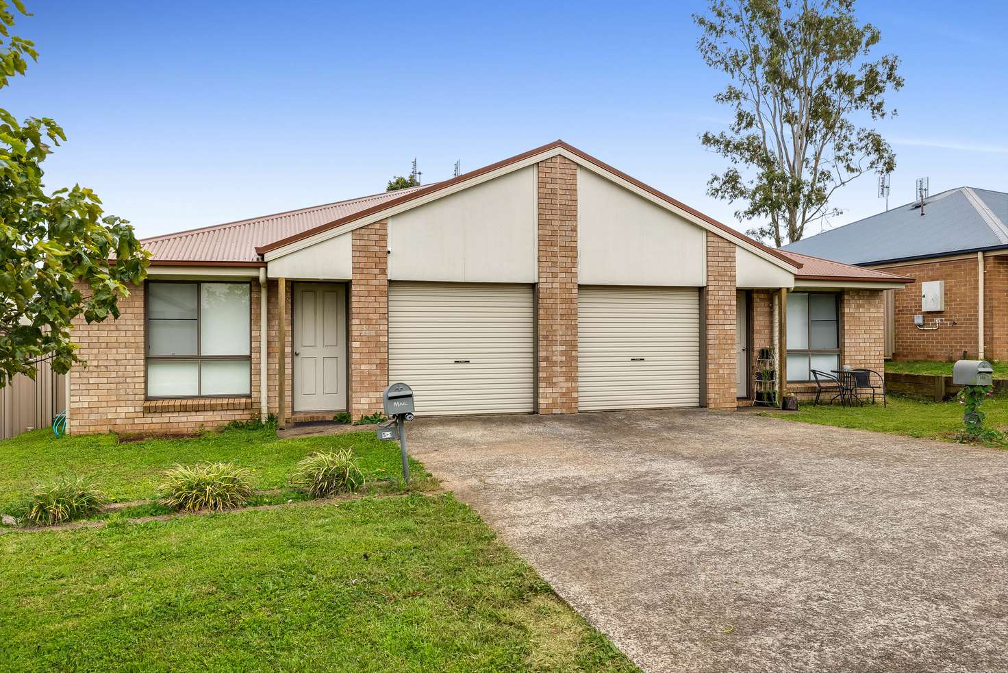 Main view of Homely unit listing, 1 & 2/5 Northpoint Crescent, Harlaxton QLD 4350