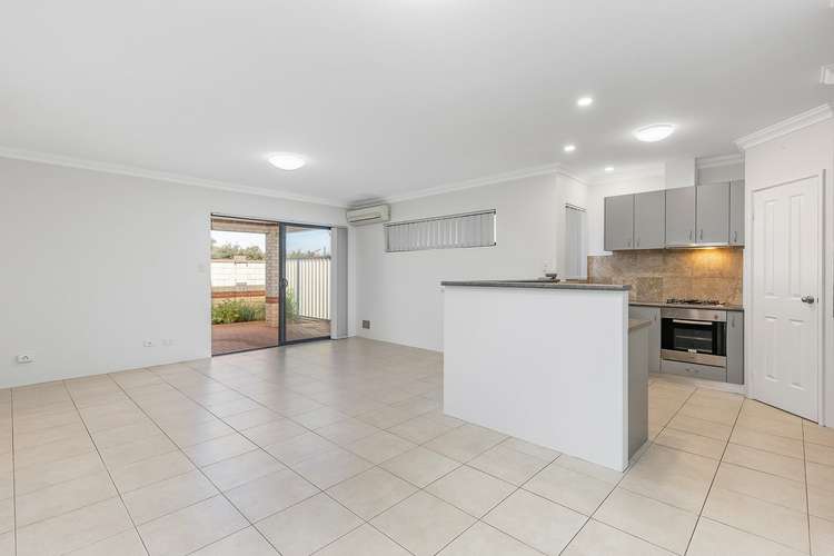 Fourth view of Homely house listing, 4/82 Rangeview Road, Landsdale WA 6065