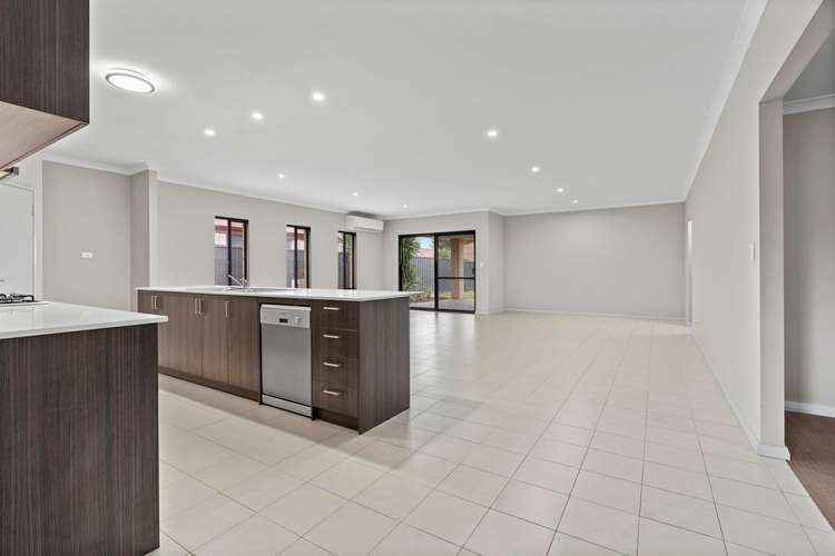 Fifth view of Homely house listing, 8 Houdan Street, Southern River WA 6110