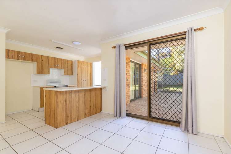 Sixth view of Homely house listing, 8 Endeavour Court, Forster NSW 2428