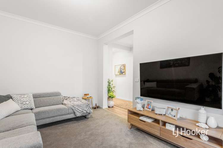 Second view of Homely house listing, 3 Belvedere Drive, Truganina VIC 3029