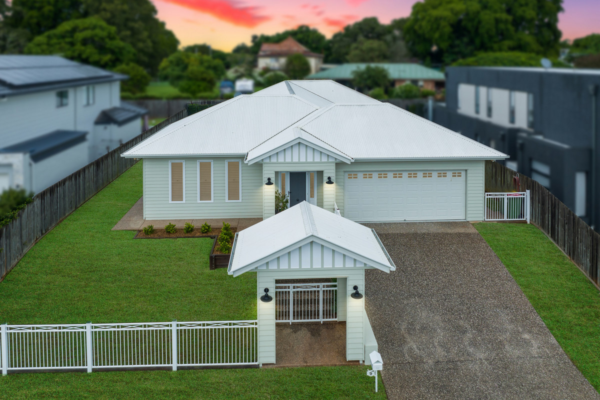 Main view of Homely house listing, 9 Somersby Court, Birkdale QLD 4159