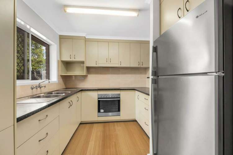 Sixth view of Homely house listing, 6 Bluegum Court, Kin Kora QLD 4680