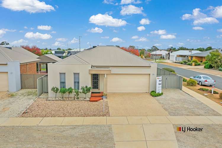 19 James Street, Echuca VIC 3564