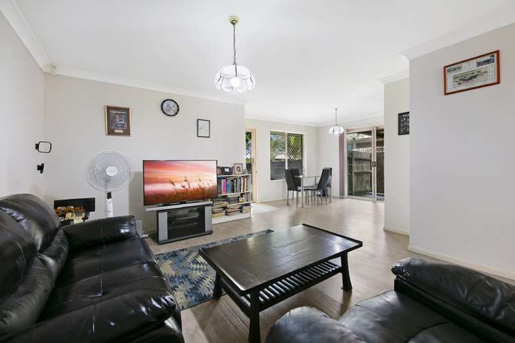 Fifth view of Homely semiDetached listing, 1/3 Pamela Court, Labrador QLD 4215