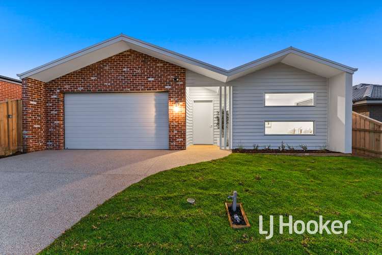 Main view of Homely house listing, 17 Peachtree Drive, Drouin VIC 3818