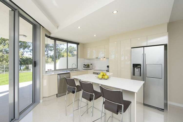 Fourth view of Homely unit listing, 204/10 Wyndham Avenue, Boyne Island QLD 4680