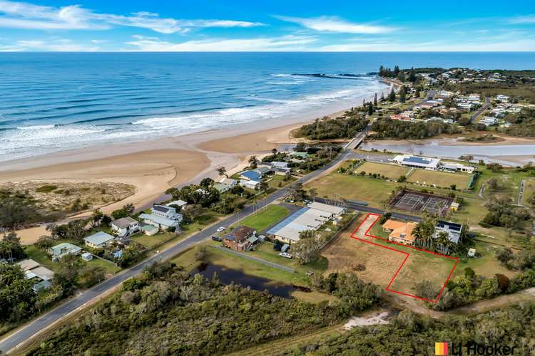 6 Baumea Street, Brooms Head NSW 2463