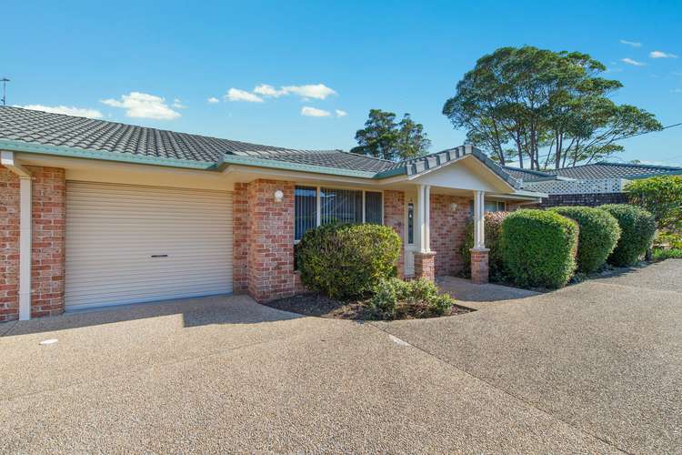Main view of Homely villa listing, 2/6 Heather Street, Port Macquarie NSW 2444