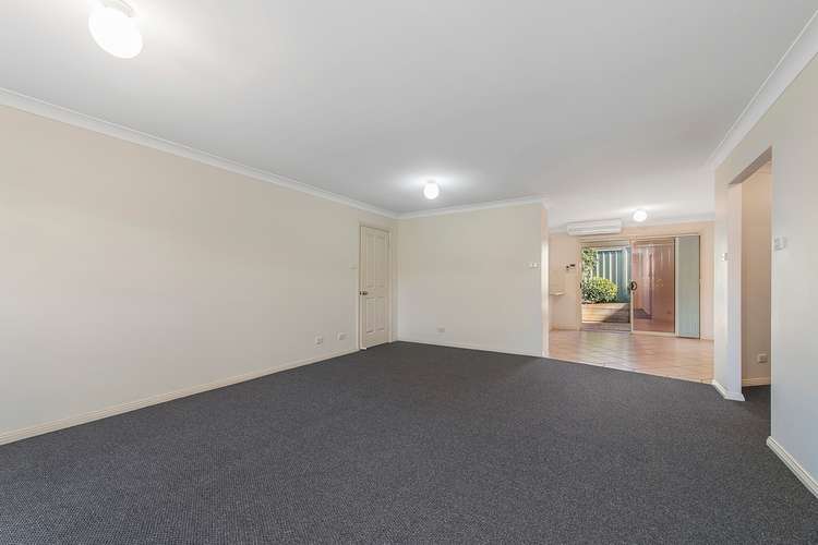 Sixth view of Homely villa listing, 2/6 Heather Street, Port Macquarie NSW 2444