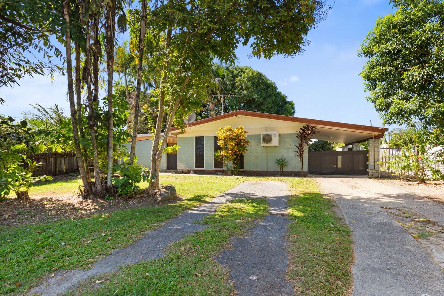 Main view of Homely house listing, 9 Conlan Close, Manoora QLD 4870