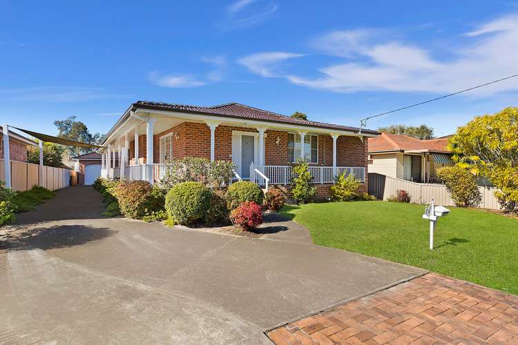 Main view of Homely house listing, 4 Naelcm Avenue, Killarney Vale NSW 2261