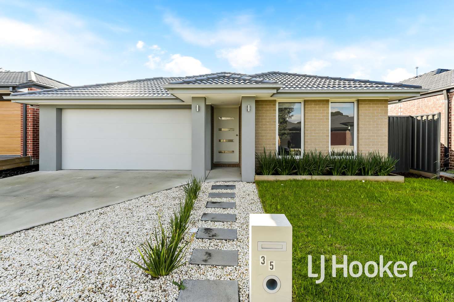 Main view of Homely house listing, 35 Revelstoke Crescent, Pakenham VIC 3810