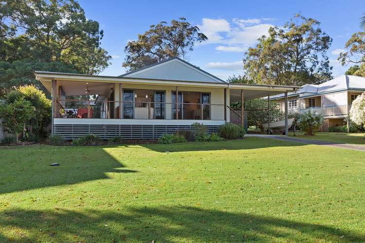 Main view of Homely house listing, 32 Coast Road, Macleay Island QLD 4184