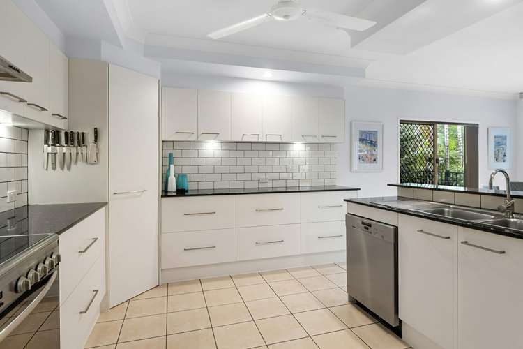 Fourth view of Homely house listing, 2 Whitehaven Court, Clifton Beach QLD 4879