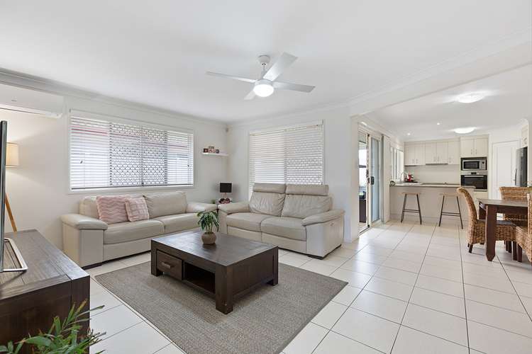 Third view of Homely house listing, 2 Sable Close, Thornlands QLD 4164