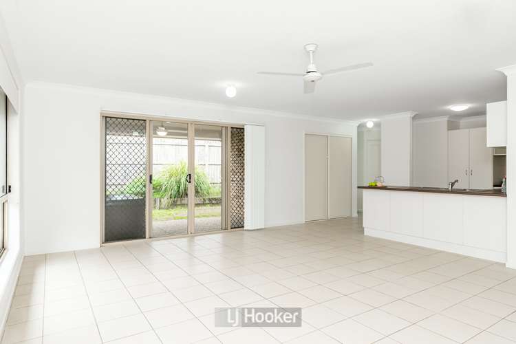 Fifth view of Homely house listing, 2 Zara Way, Heritage Park QLD 4118