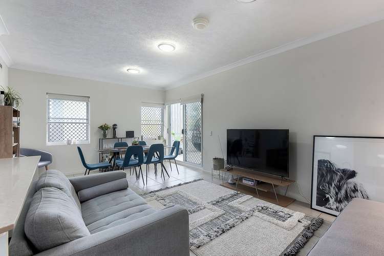 Second view of Homely apartment listing, 2/71 Thistle Street, Lutwyche QLD 4030