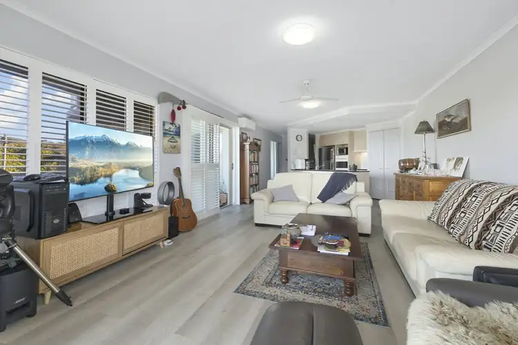 Sixth view of Homely unit listing, 5/15 Andrew Street, Point Arkwright QLD 4573