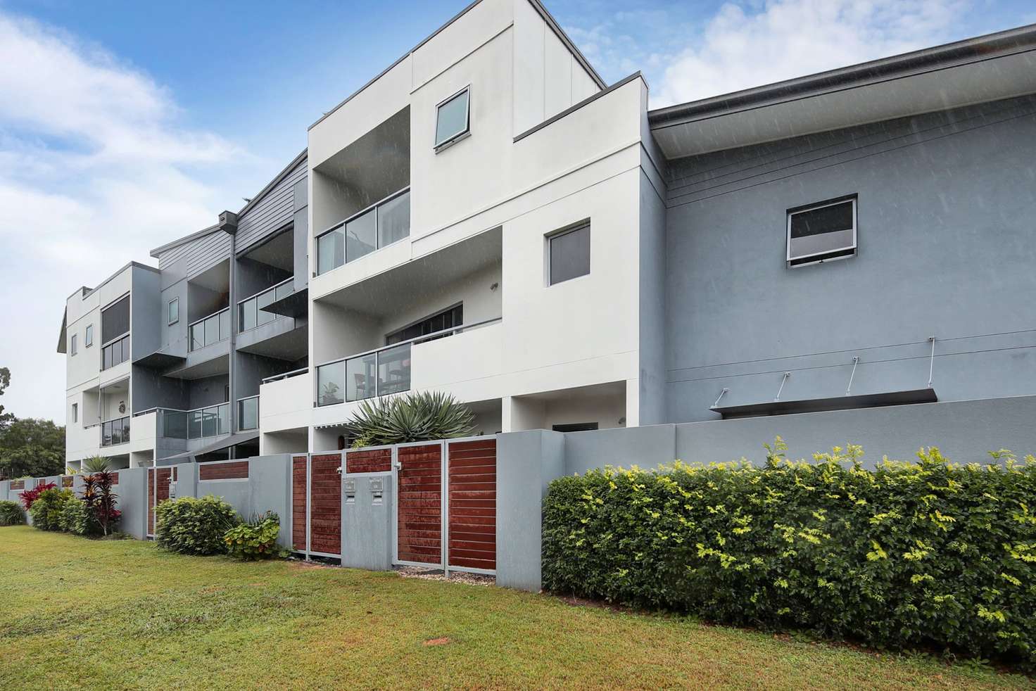 Main view of Homely unit listing, 6/11 Wattle Avenue, Bongaree QLD 4507