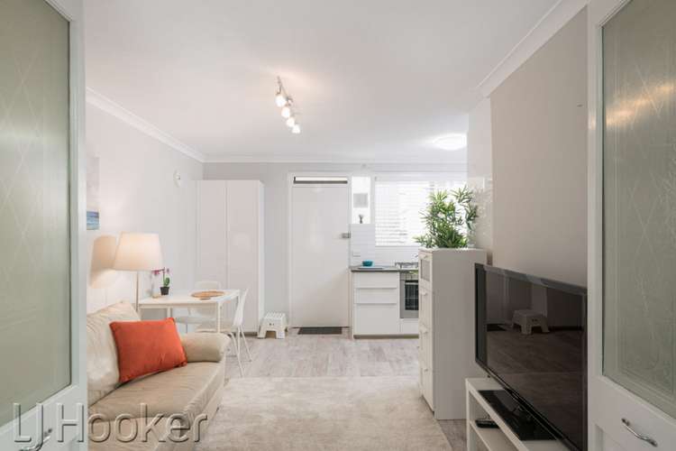 Fifth view of Homely apartment listing, 208/130A Mounts Bay Road, Perth WA 6000