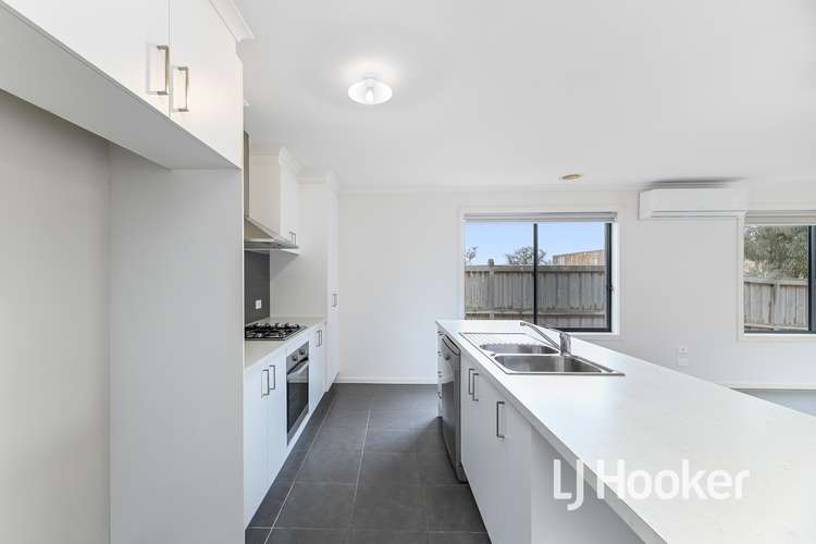 Third view of Homely house listing, 5 Bayview Road, Officer VIC 3809