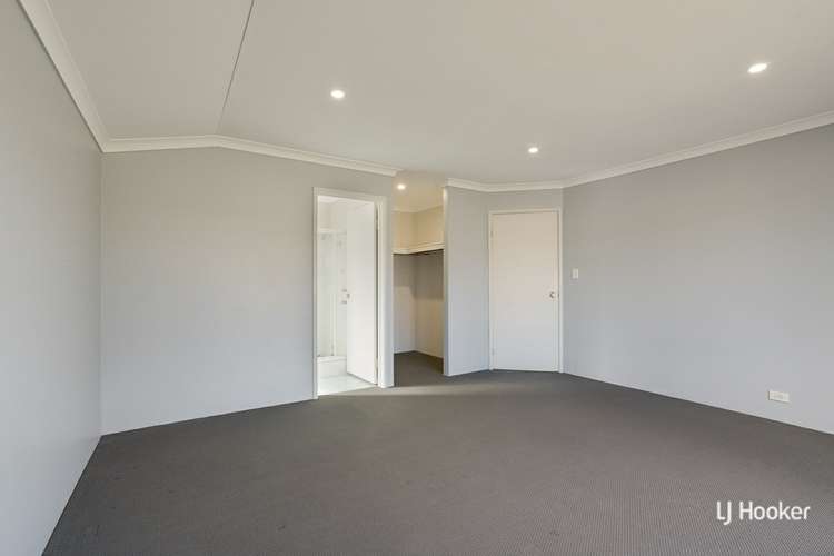 Fifth view of Homely house listing, 23 Millstream Place, Success WA 6164