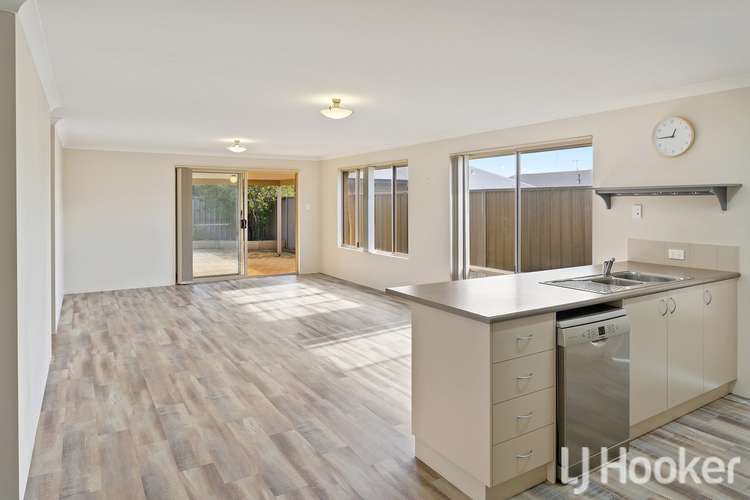 Third view of Homely house listing, 5 Silvereye Street, Kealy WA 6280