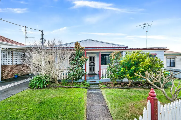 37 Crown Street