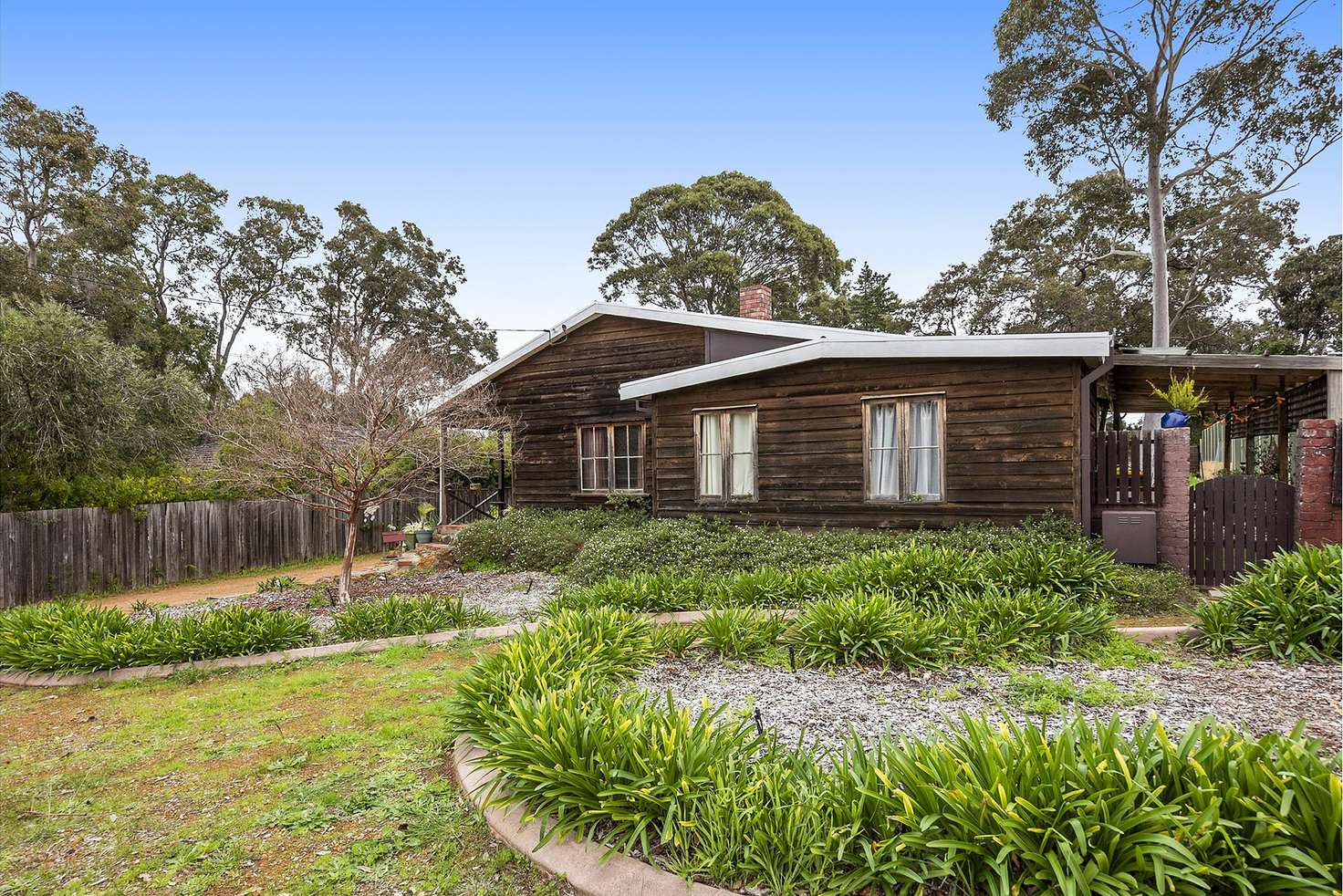 Main view of Homely house listing, 5 Crestview Crescent, Kalamunda WA 6076