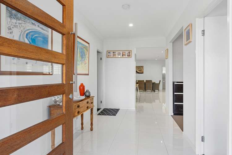 Second view of Homely house listing, 7 Maged Place, Thornlands QLD 4164