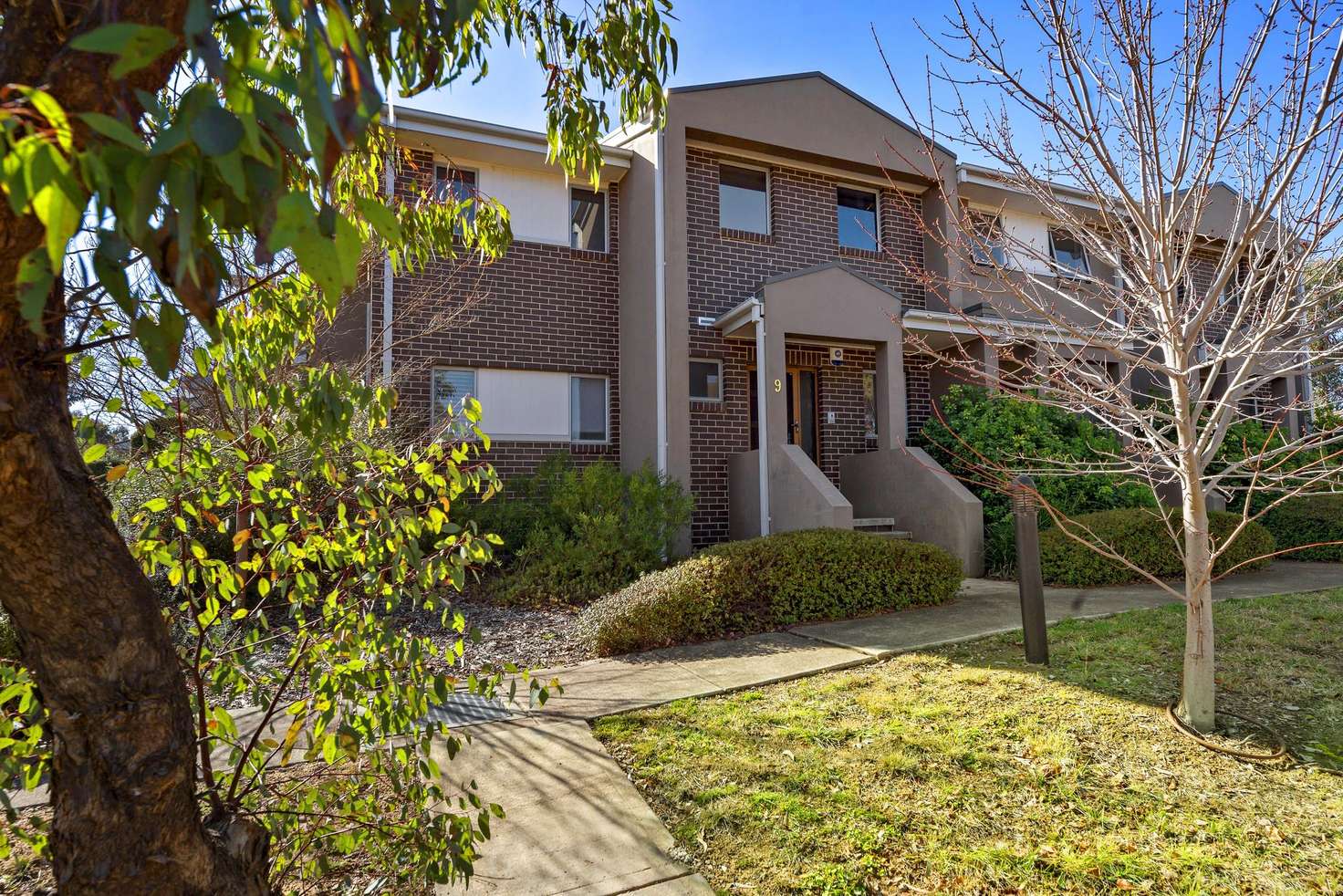 Main view of Homely townhouse listing, 9/17 Ashley Drive, Wanniassa ACT 2903