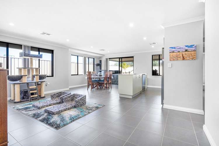Second view of Homely house listing, 7 Serenity Court, Maddington WA 6109