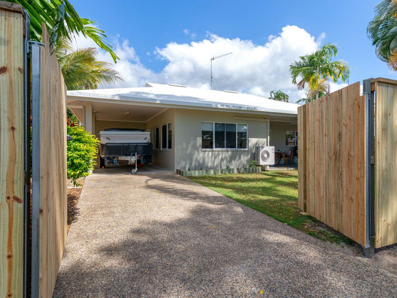 Main view of Homely semiDetached listing, 2/41 Pecten Avenue, Port Douglas QLD 4877