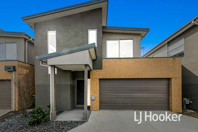 Main view of Homely unit listing, 19/365 Pound Road, Hampton Park VIC 3976