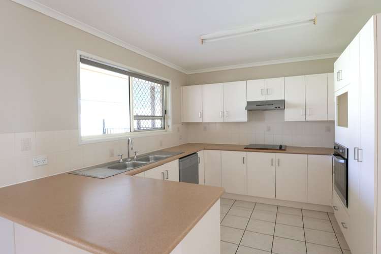 Seventh view of Homely house listing, 3 skelton place, Emerald QLD 4720