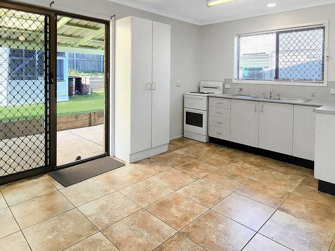 Sixth view of Homely house listing, 7 Jonkers Court, Morayfield QLD 4506