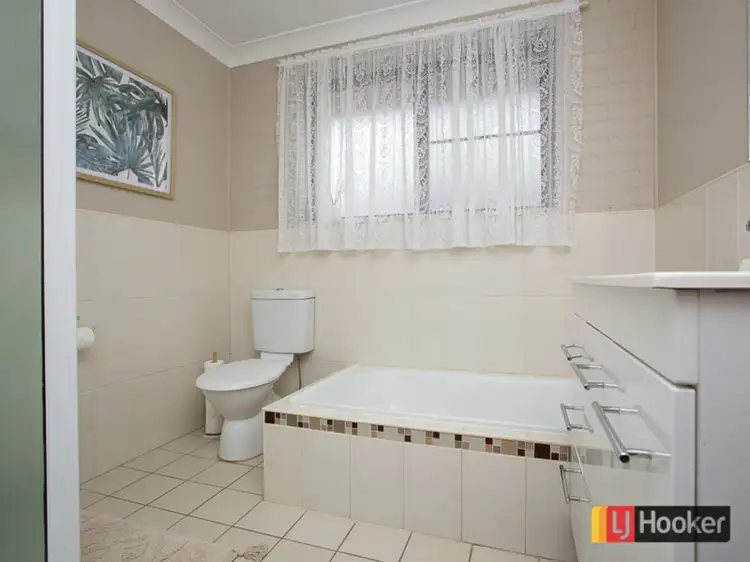 Sixth view of Homely house listing, 5 Camira Crescent, Hillvue NSW 2340