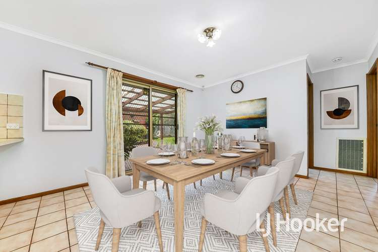 Fifth view of Homely house listing, 8 Robbins Way, Hampton Park VIC 3976