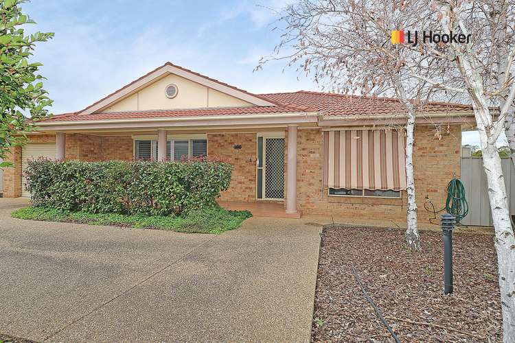 Unit 4/9 Inglis Street, Lake Albert NSW 2650