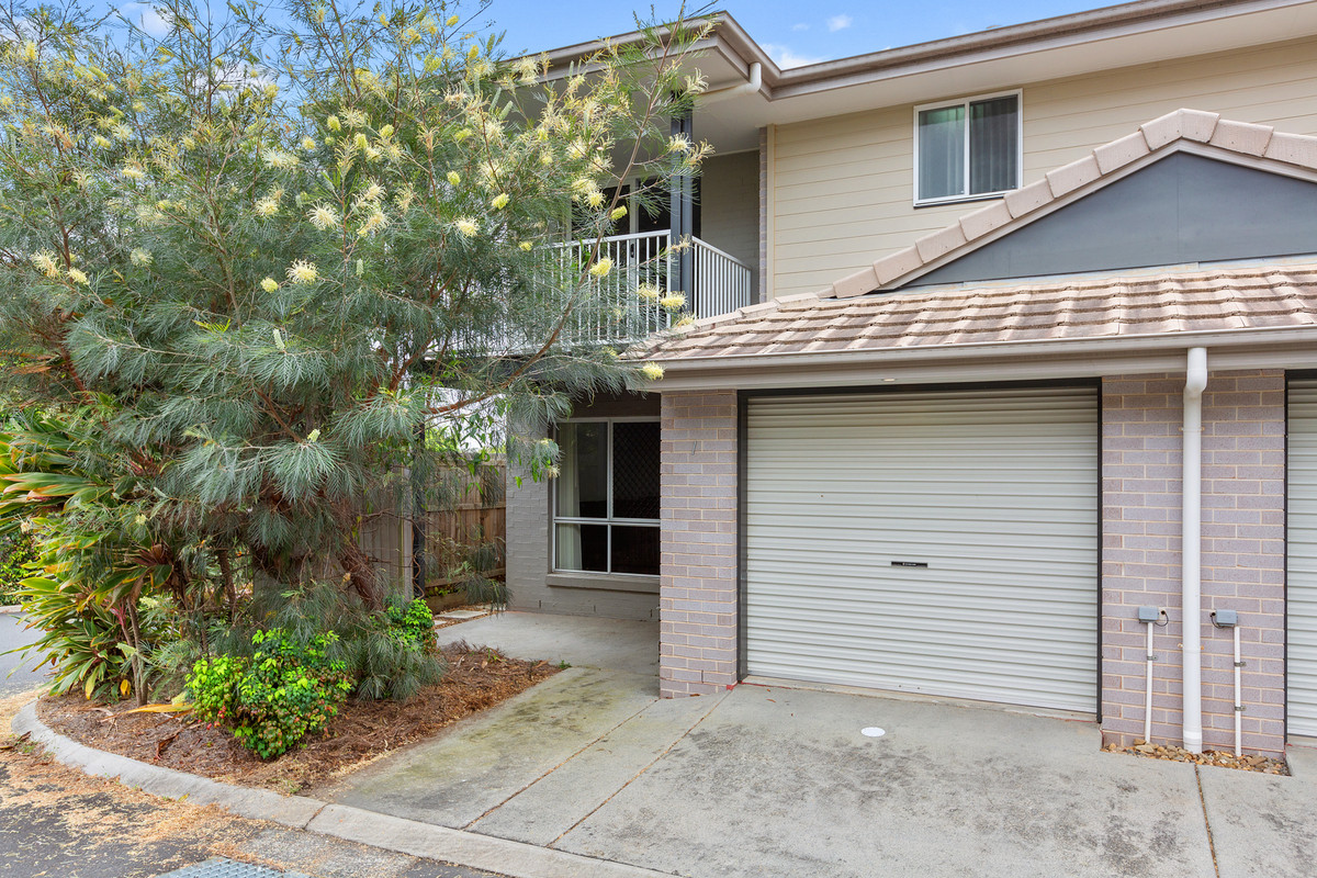 Main view of Homely townhouse listing, 1/75-99 Gordon Road, Redland Bay QLD 4165