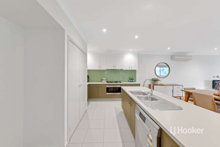 Fifth view of Homely house listing, 15 Nigella Drive, Point Cook VIC 3030
