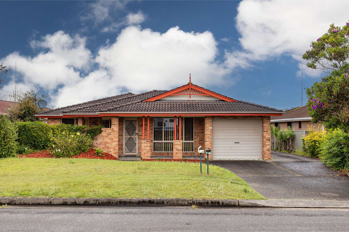 Main view of Homely villa listing, 1/17 Woodward Place, Tuncurry NSW 2428