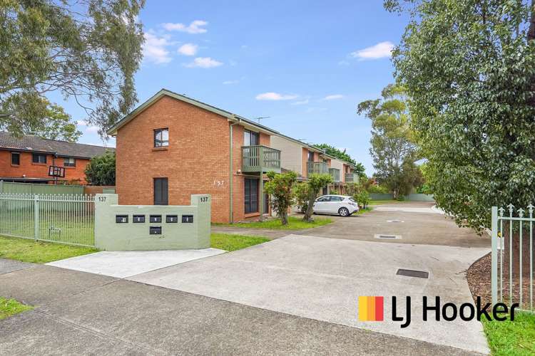 Main view of Homely townhouse listing, 3/137 Lindesay Street, Campbelltown NSW 2560