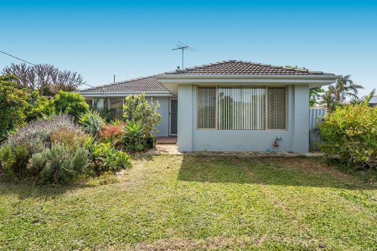 8 Pudney Place, Orelia WA 6167