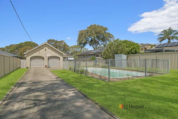 92 Buff Point Avenue, Buff Point NSW 2262