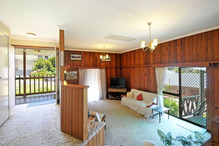 Fifth view of Homely house listing, 10 Bronzewing Close, Elanora QLD 4221